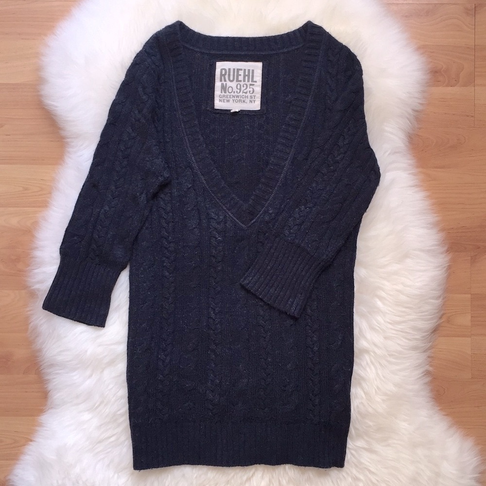 RUEHL NO.925 Cable-knit Sweater